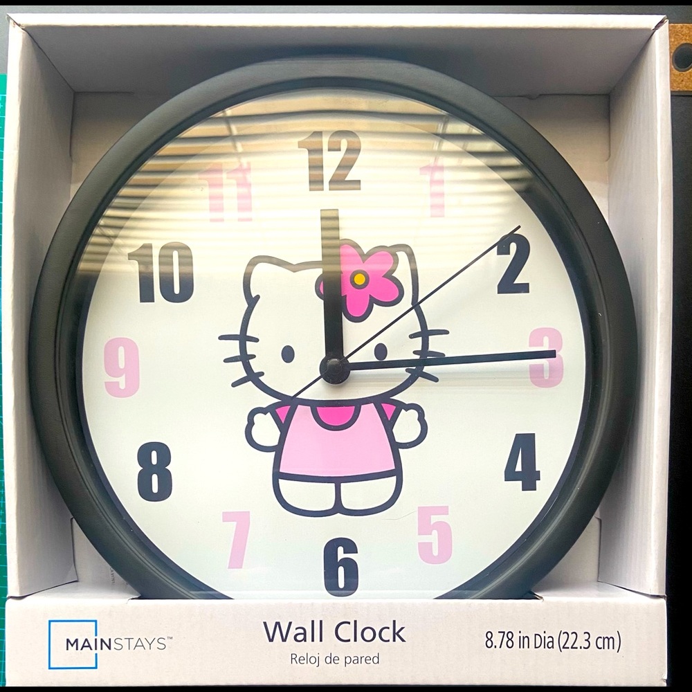 Hello Kitty Wall Clock